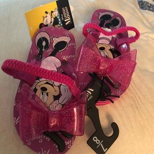 Sandals for kids pink